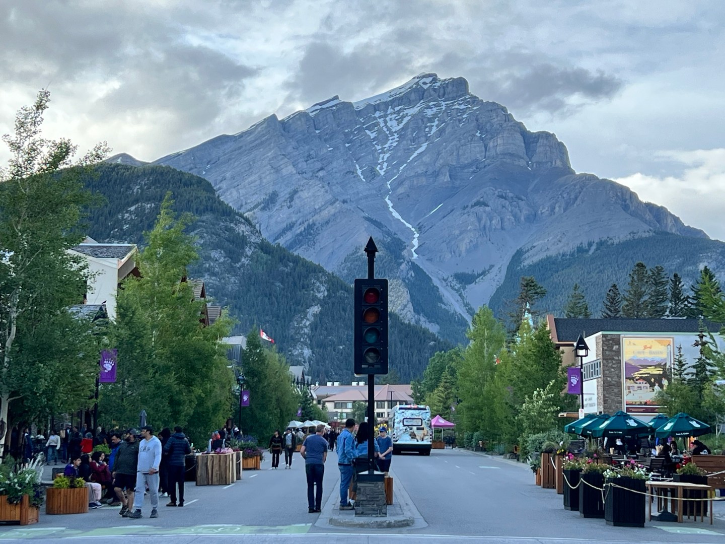 Family Summer Visit to Beautiful Banff in Alberta – My Life With T